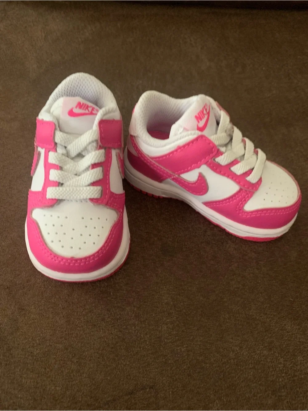 Nike Toddler White & Hot Pink Sneakers Nike Dunk Low New no Tags Size 3c